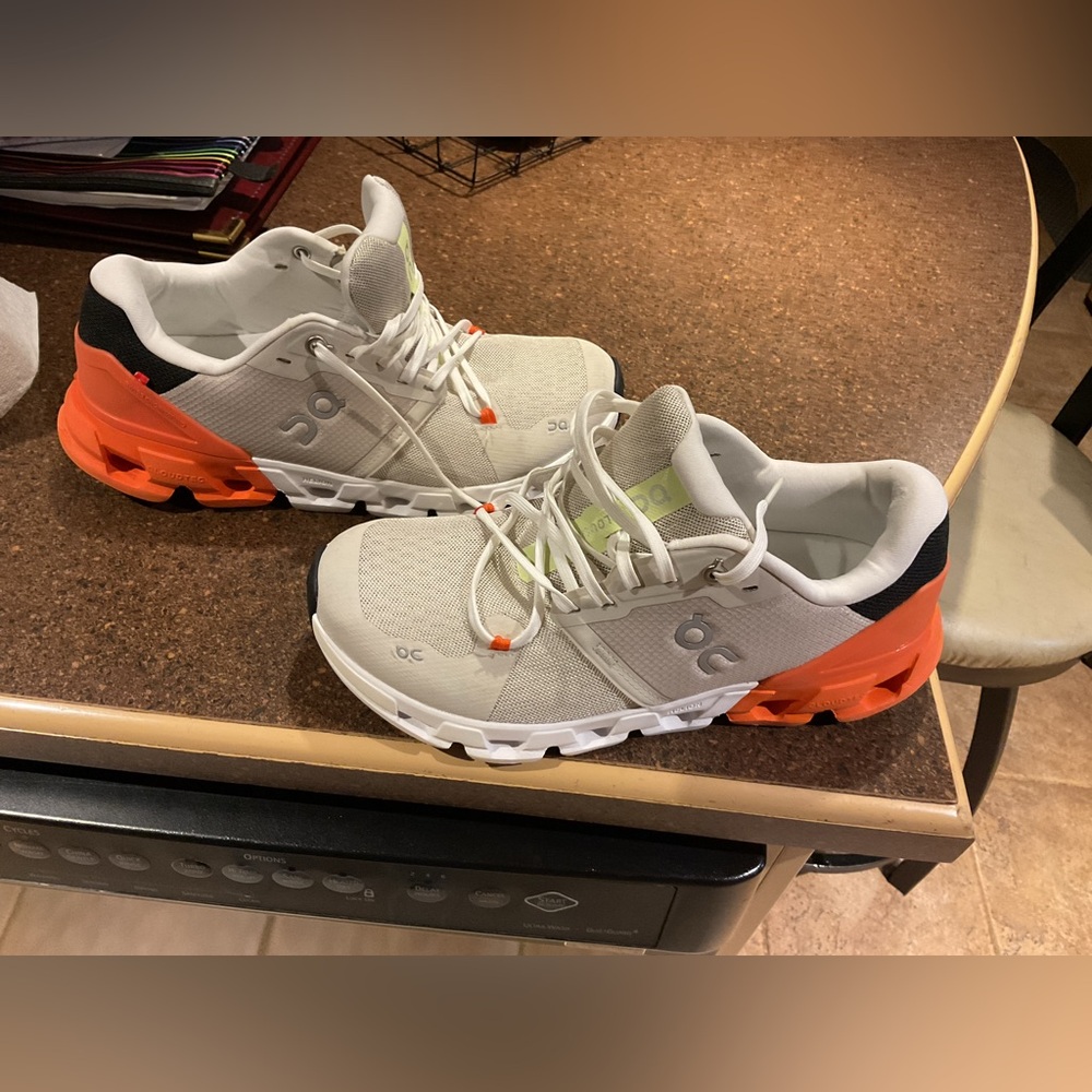 On Cloud Running Women's Athletic Shoes - White and Orange